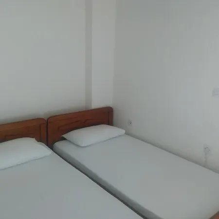 Delfin Kalogesis Apartment *